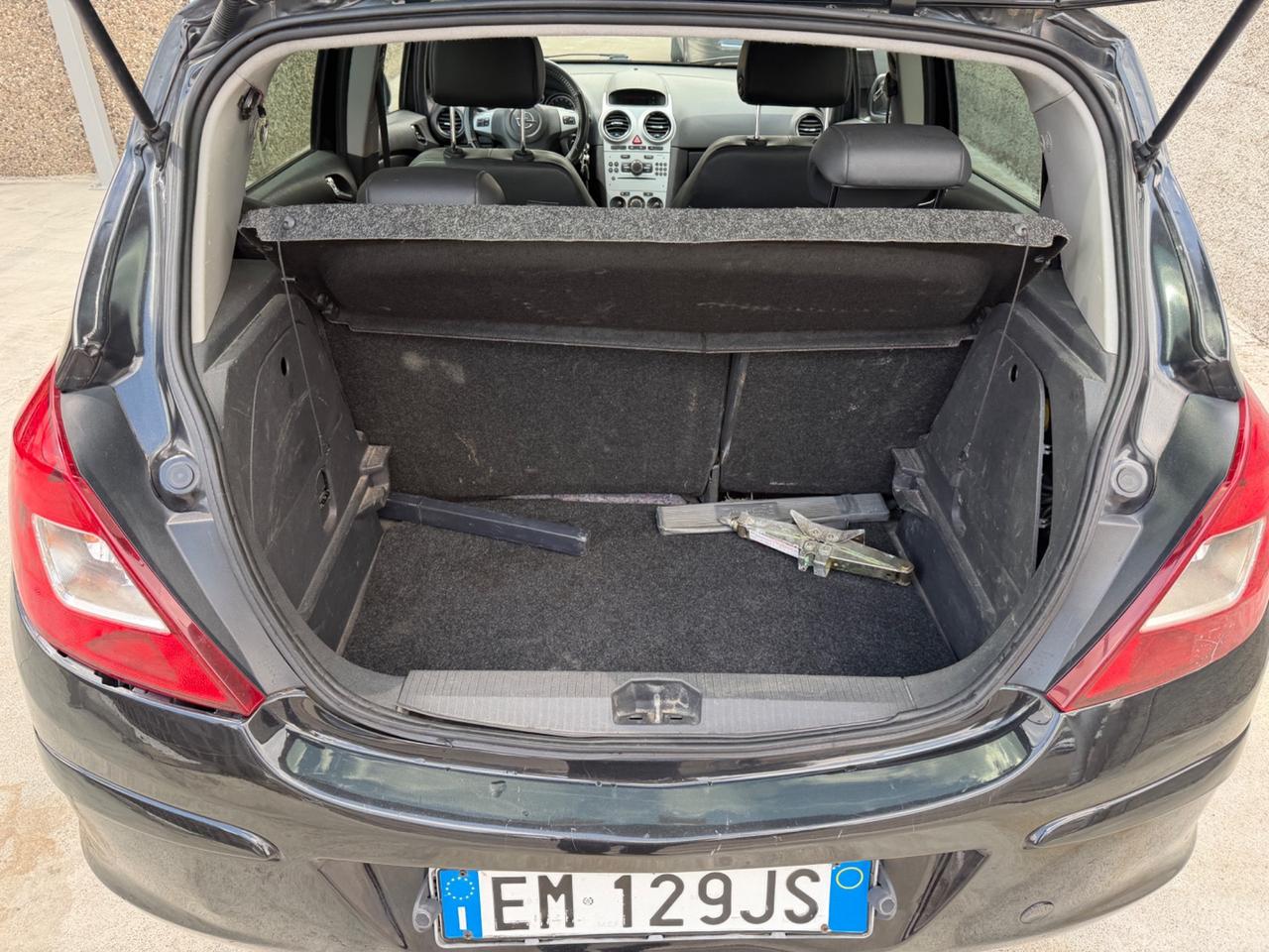 Opel Corsa 1.2 benzina-gpl originale valido 2032 euro5b