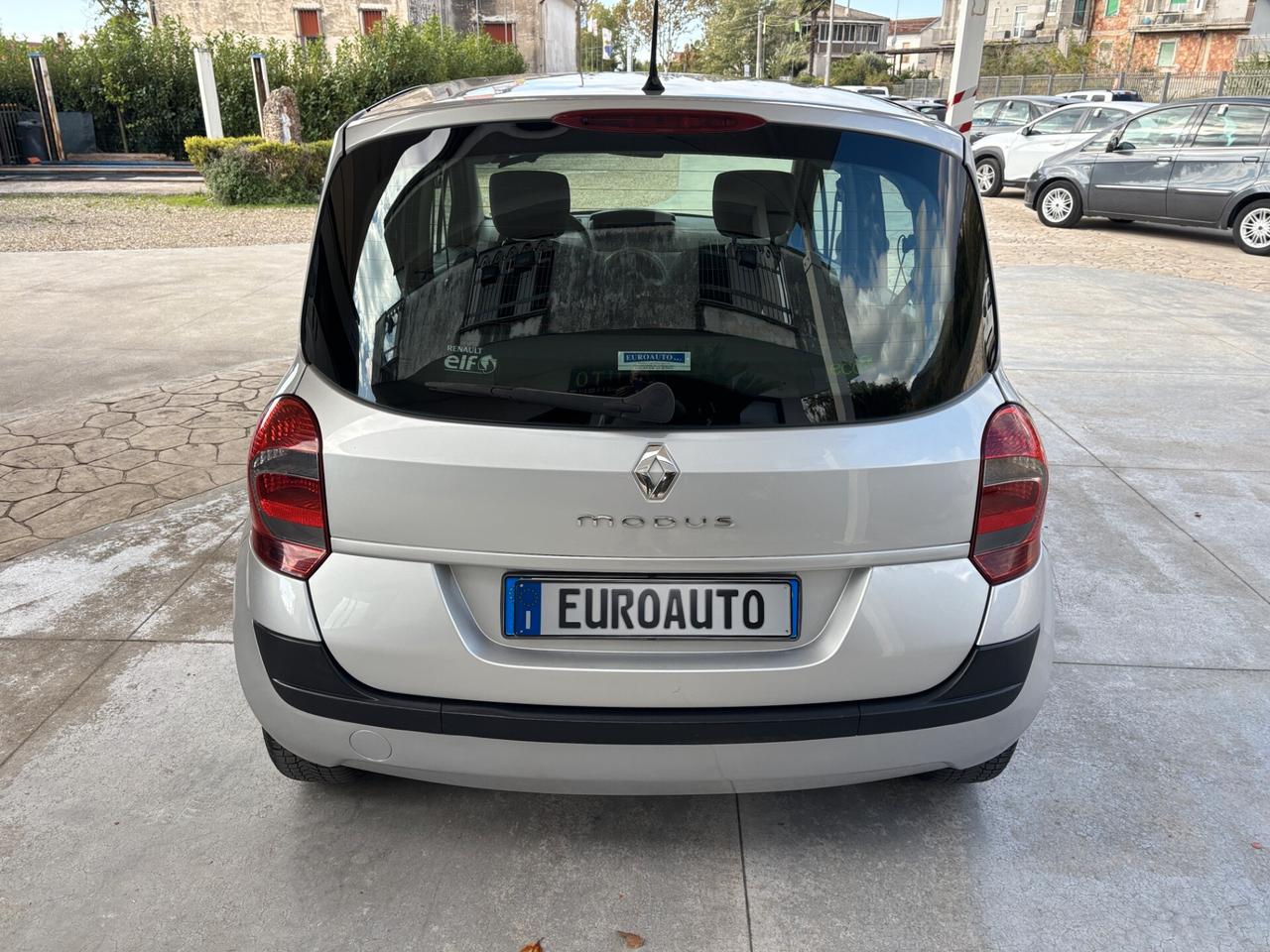Renault Modus 1.5 dCi 70CV Expression-2010