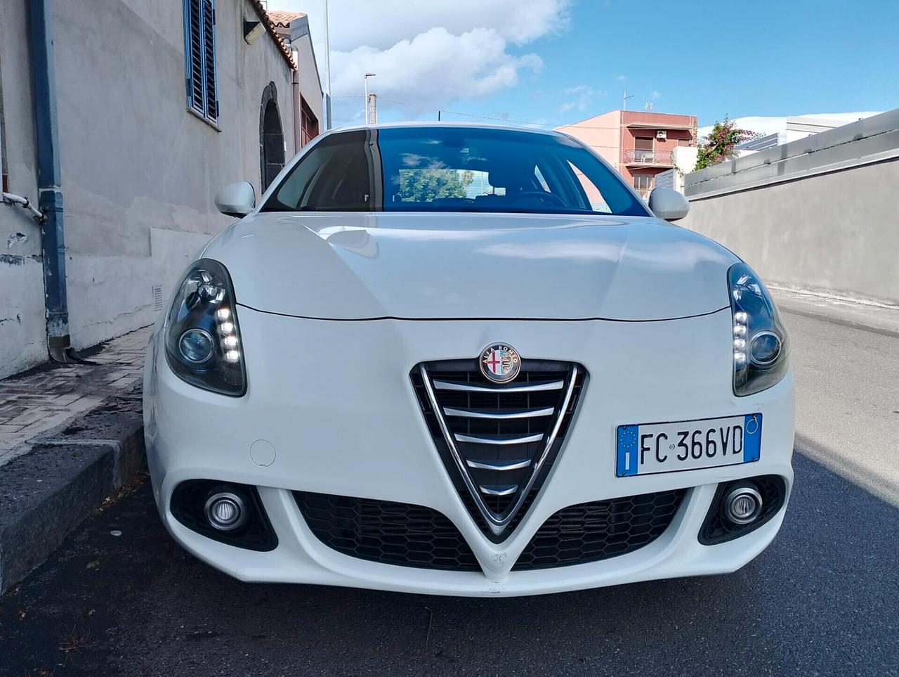 Alfa Romeo Giulietta 1.6 JTDm-2 120 CV Distinctive