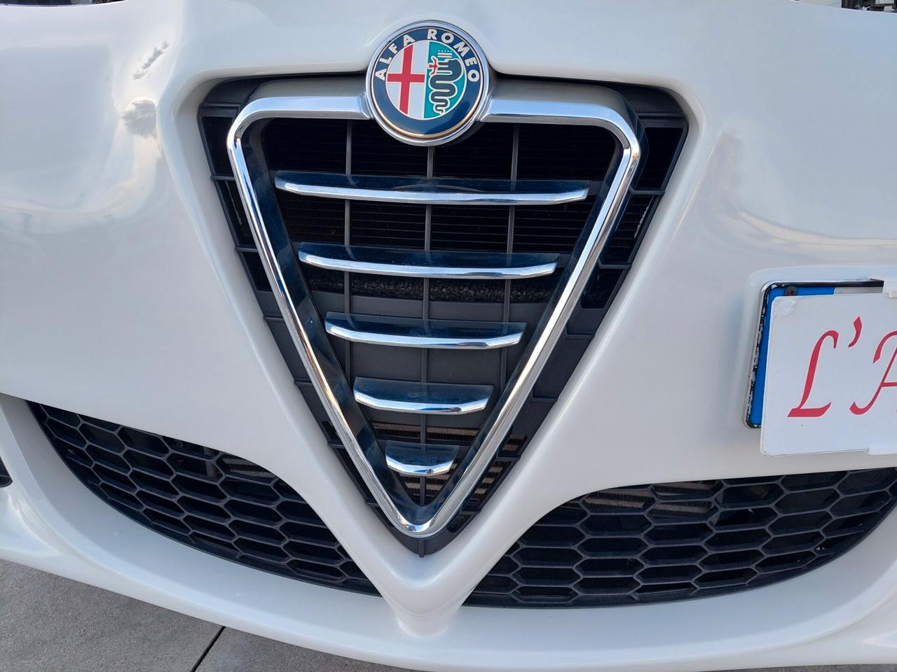 Alfa Romeo Giulietta 1.6 JTDm-2 105 CV Distinctive