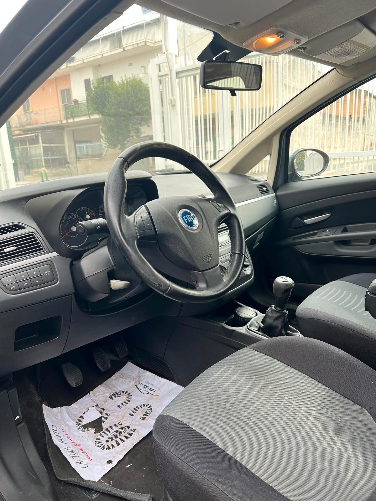 Fiat Grande Punto 1.3 MJT 75 CV 5 porte Dynamic