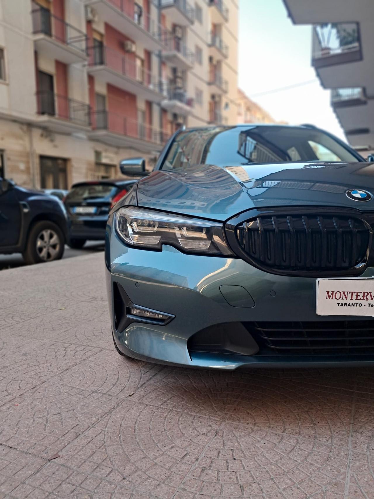 BMW 318dTouring Business Advantage-Diesel-ibrido-Euro19990-