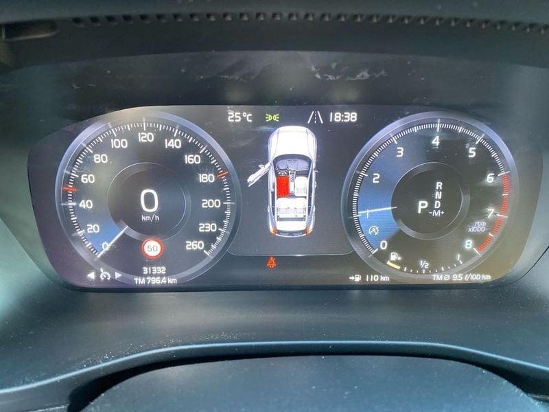Volvo XC40 1.5 t3 Momentum Pro 163cv auto my21