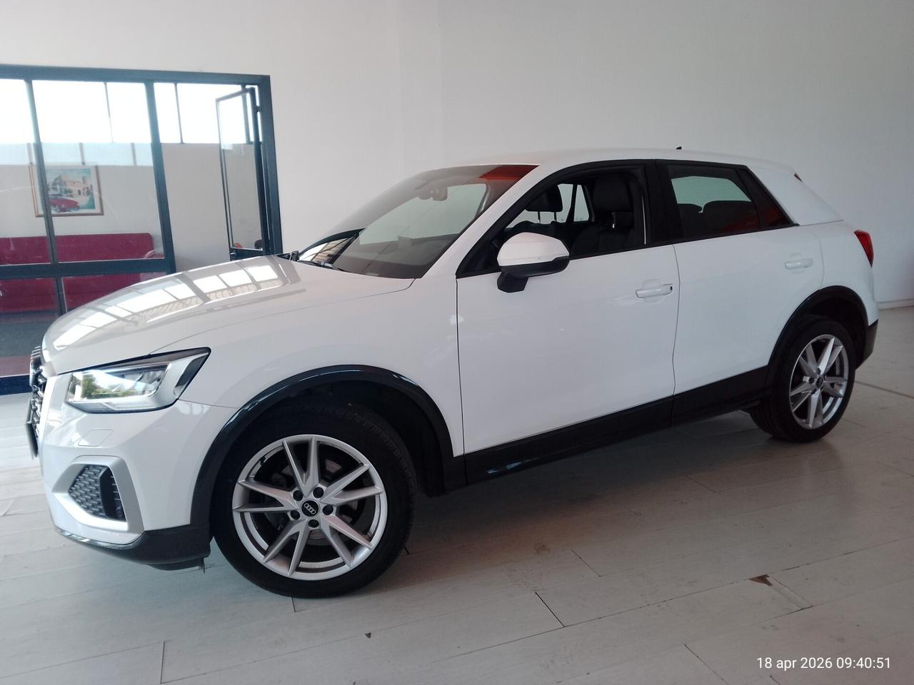 Q2 30 TDI S tronic line Edition 2021