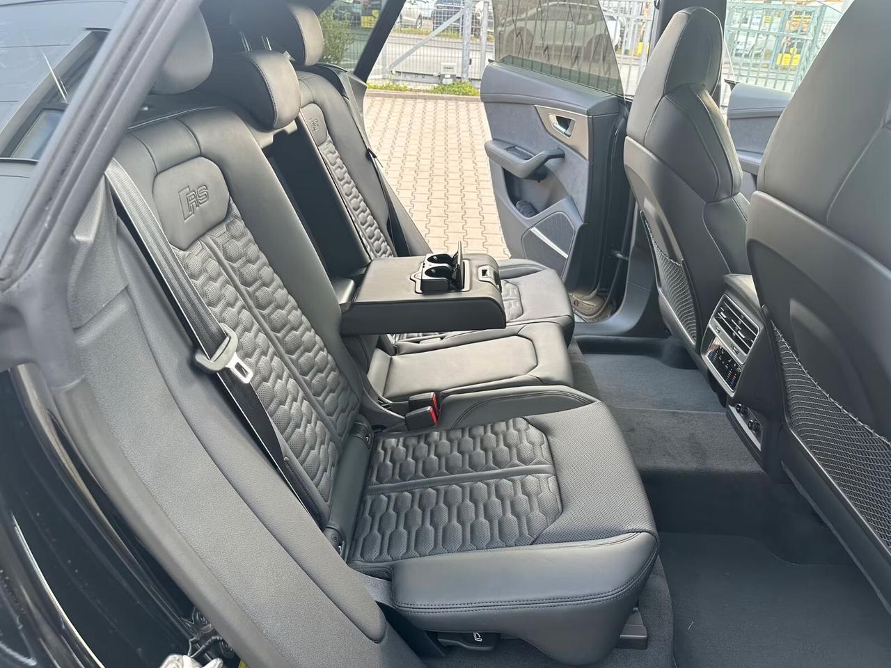 Audi Q8 RS TFSI V8 quattro tiptronic Performance 640 CV