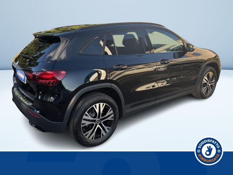 Mercedes-Benz GLA 180 d Automatic Advanced Progressive