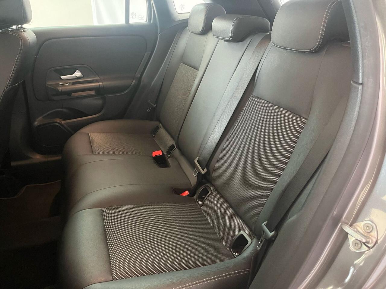 Mercedes-benz GLA 200 GLA 200 d Automatic Business Extra