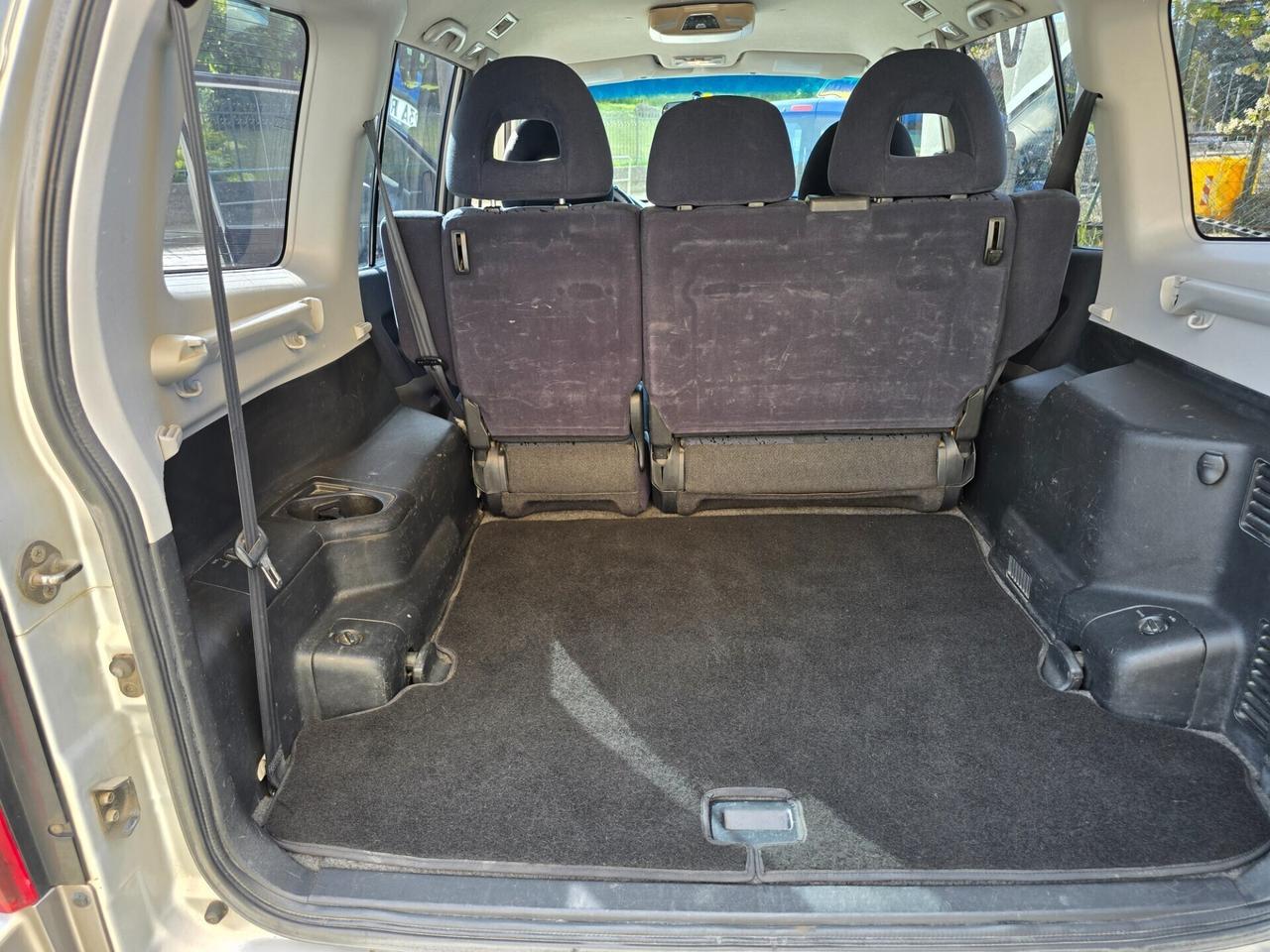 Mitsubishi Pajero 3.2 DID WAGON GLS 7 POSTI