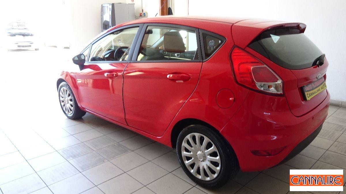FORD - Fiesta - 1.5 TDCi 75 CV 5p. Black & White Edition