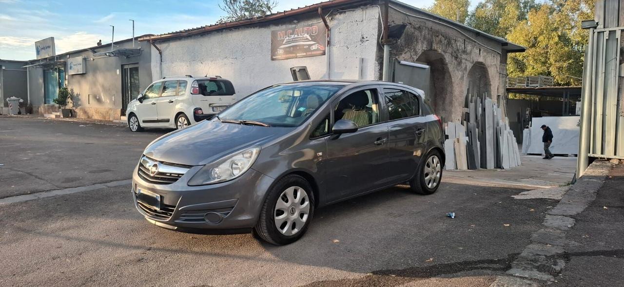 Opel Corsa 1.2 80CV 5 porte GPL-TECH Club