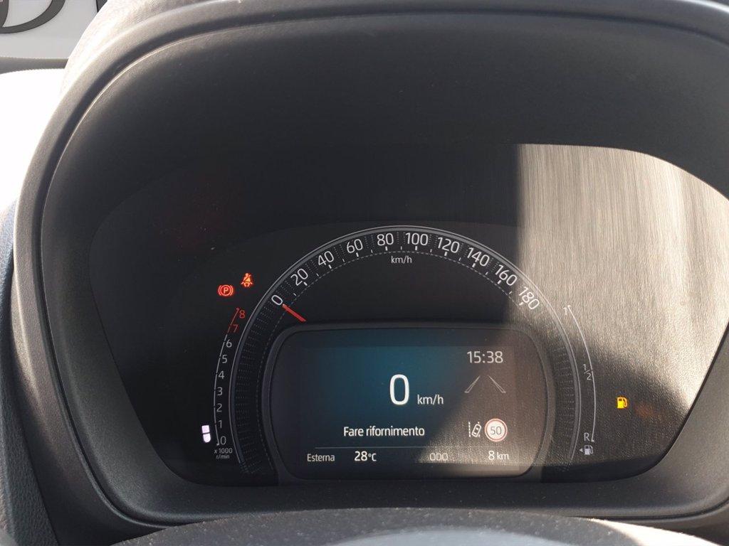 TOYOTA Aygo x 1.0 active 72cv del 2024