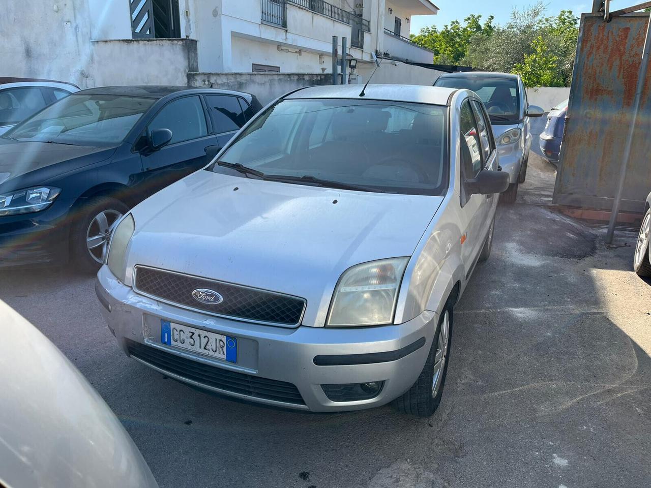 Ford Fusion 1.6 16V 5p. Elegance