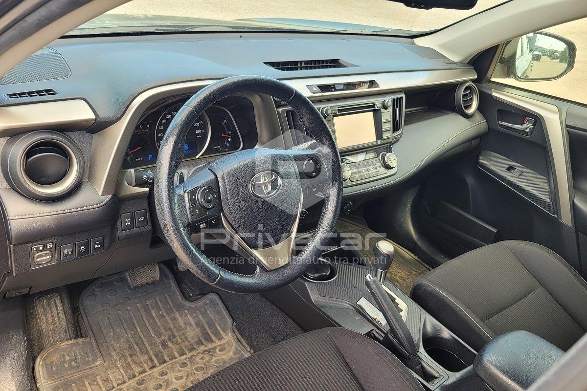 TOYOTA RAV4 2.2 D-CAT A/T 4WD Style