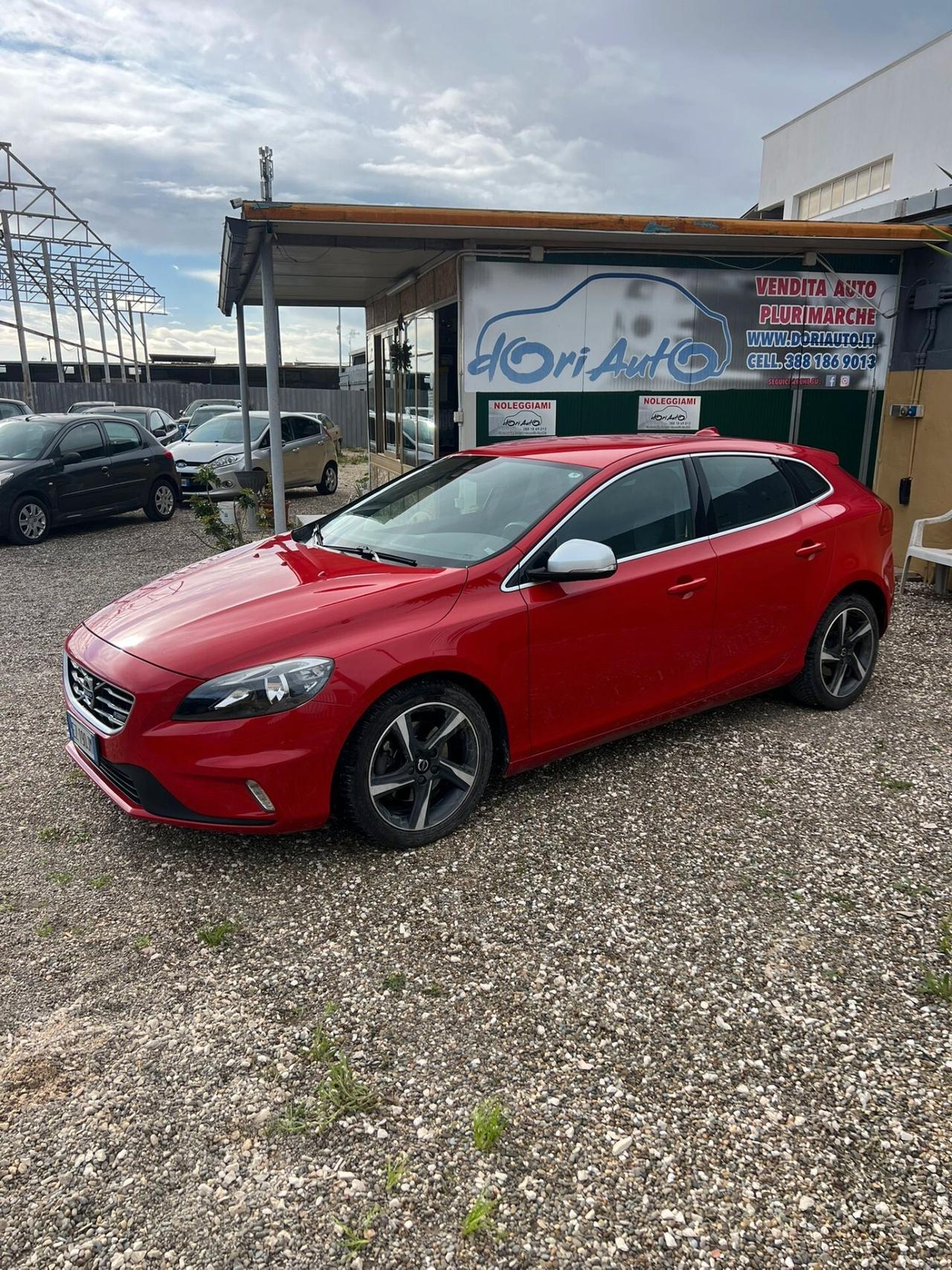 Volvo V40 D2 Geartronic R-design Kinetic