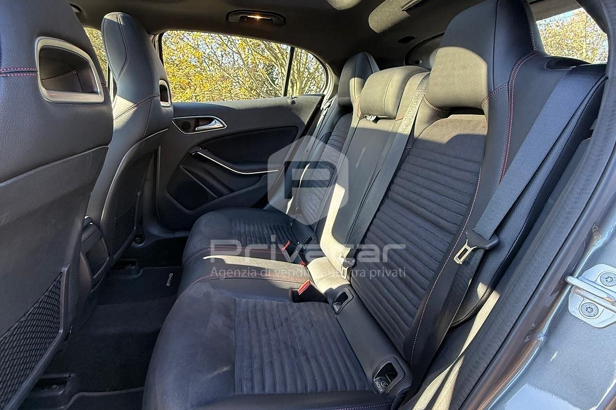 MERCEDES GLA 220 d Automatic Premium