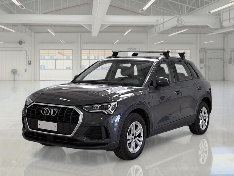 AUDI Q3 45 TFSI e S tronic Business