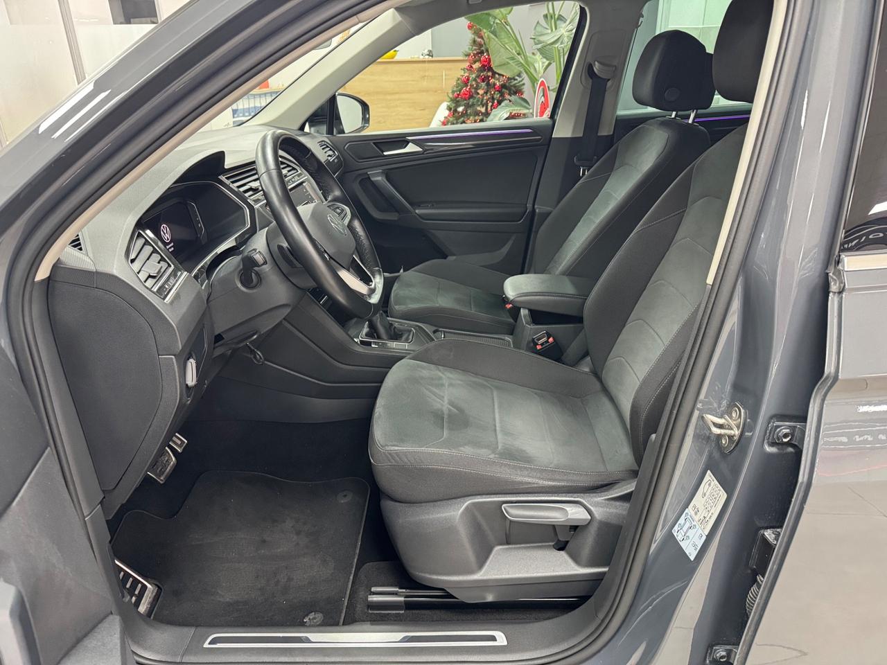 Volkswagen Tiguan 2.0 TDI 150 CV SCR DSG Elegance