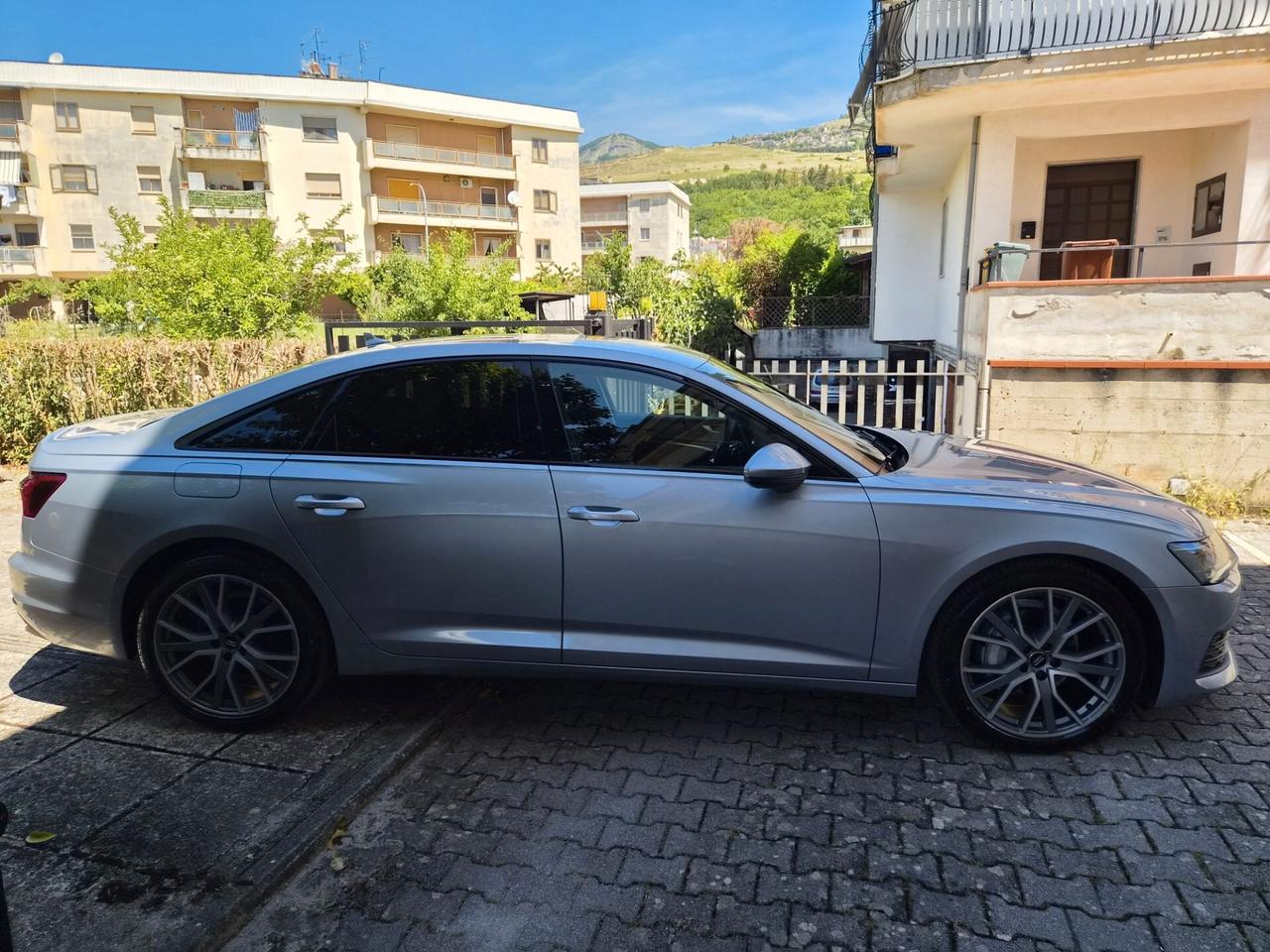 Audi A6 35 2.0 TDI S tronic Business Plus