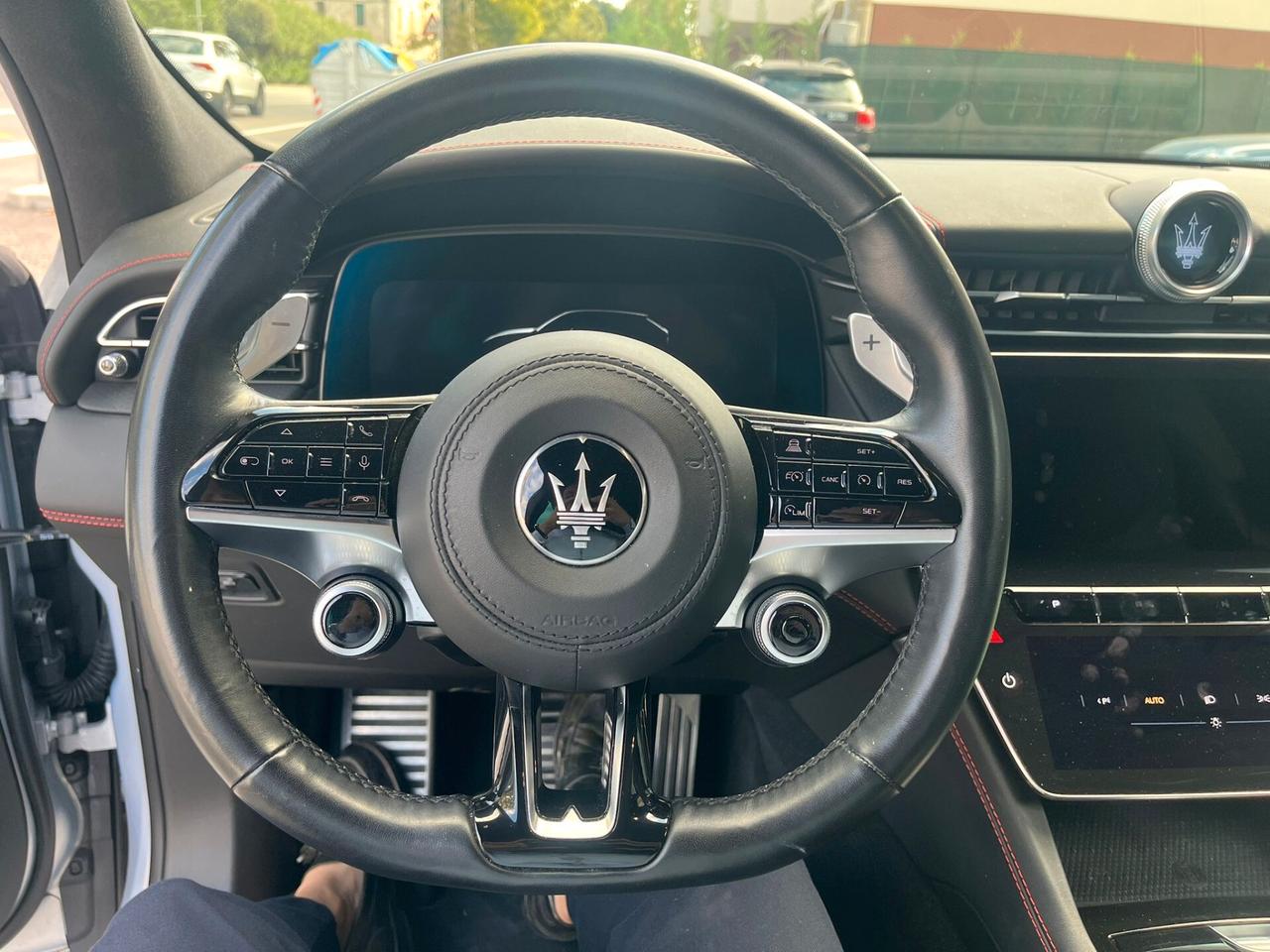 Maserati Grecale MHEV 330 CV AWD Modena