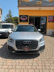 Audi Q2 30 TDI S tronic Identity Black