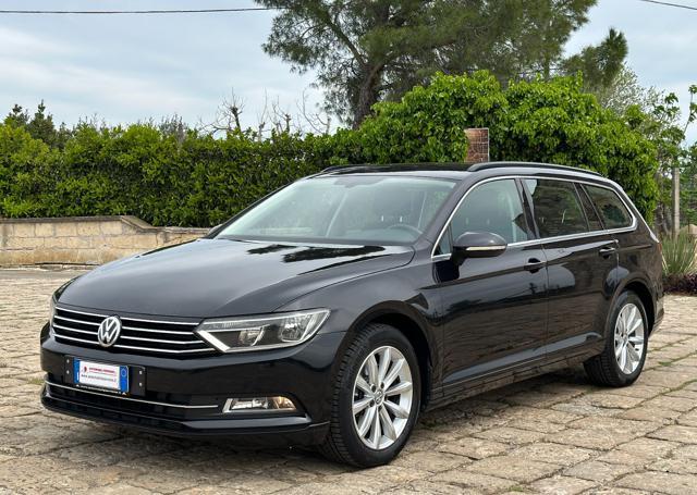 VOLKSWAGEN Passat Variant 1.6 TDI BMT 120cv (Navi/APP/BT