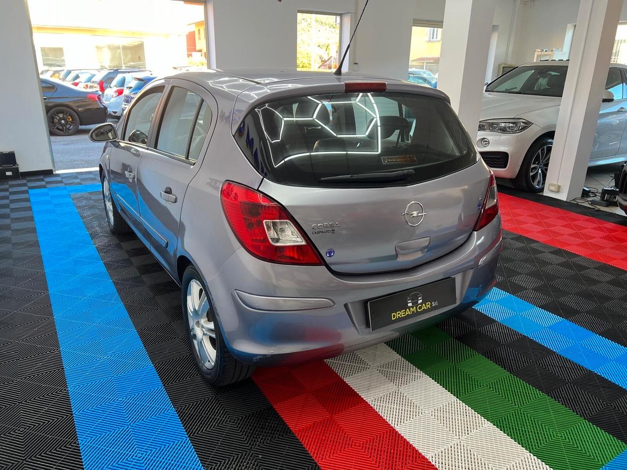 Opel Corsa 1.2 80CV Benzina - Ok Neopatentati