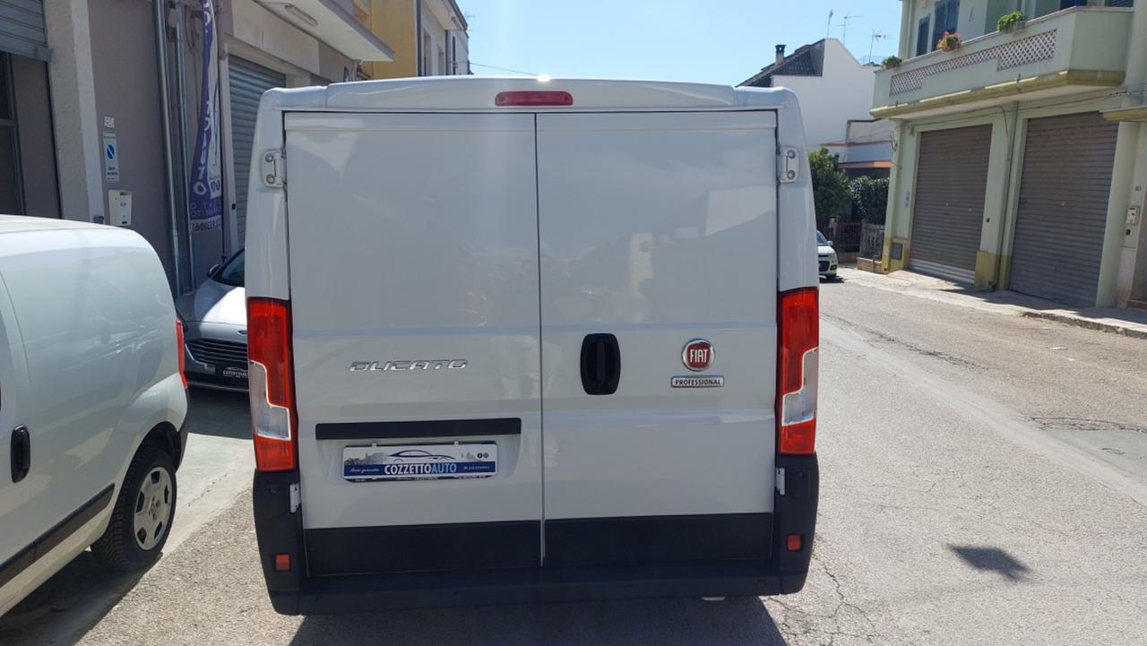 Fiat Ducato Fiat Ducato 2.3 mjt 2020 3 posti