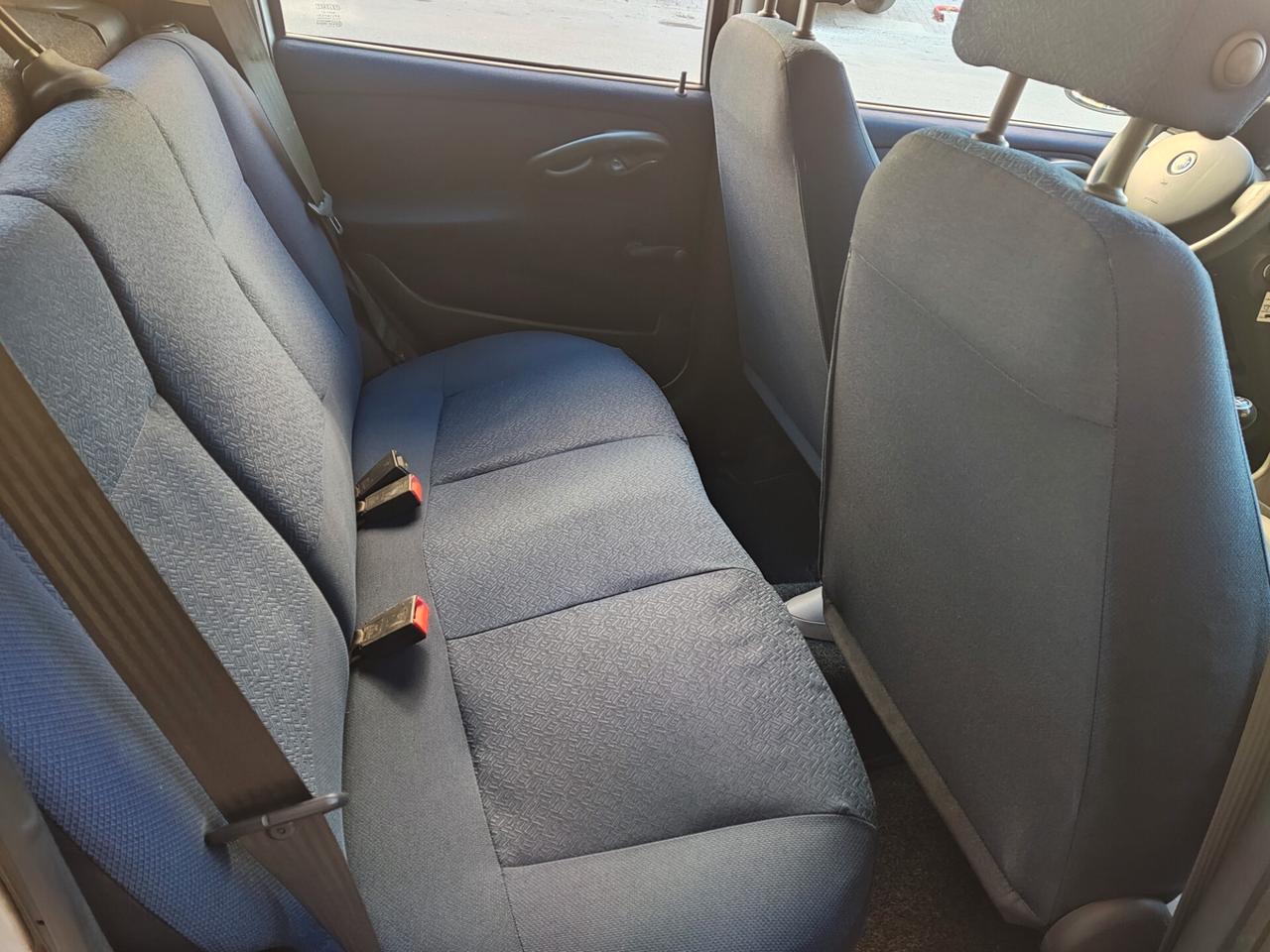Fiat Punto 1.2 5 porte bConnect