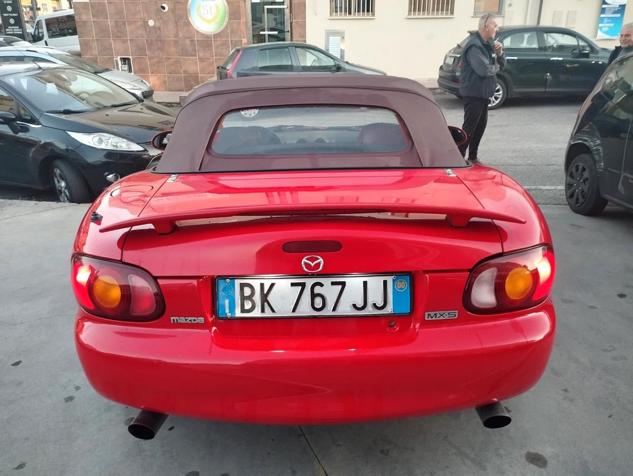 Mazda MX-5 1.6i 16V cat