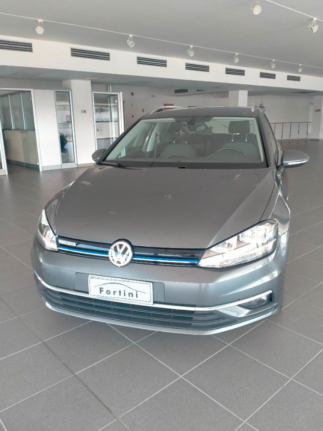 VOLKSWAGEN Golf Variant 1.4 TGI Highline BlueMotion