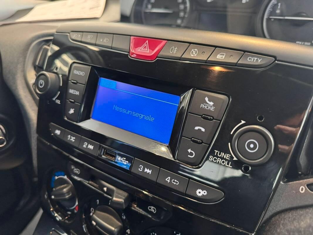 Lancia Ypsilon III 1.0 firefly hybrid Silver s&s 70cv