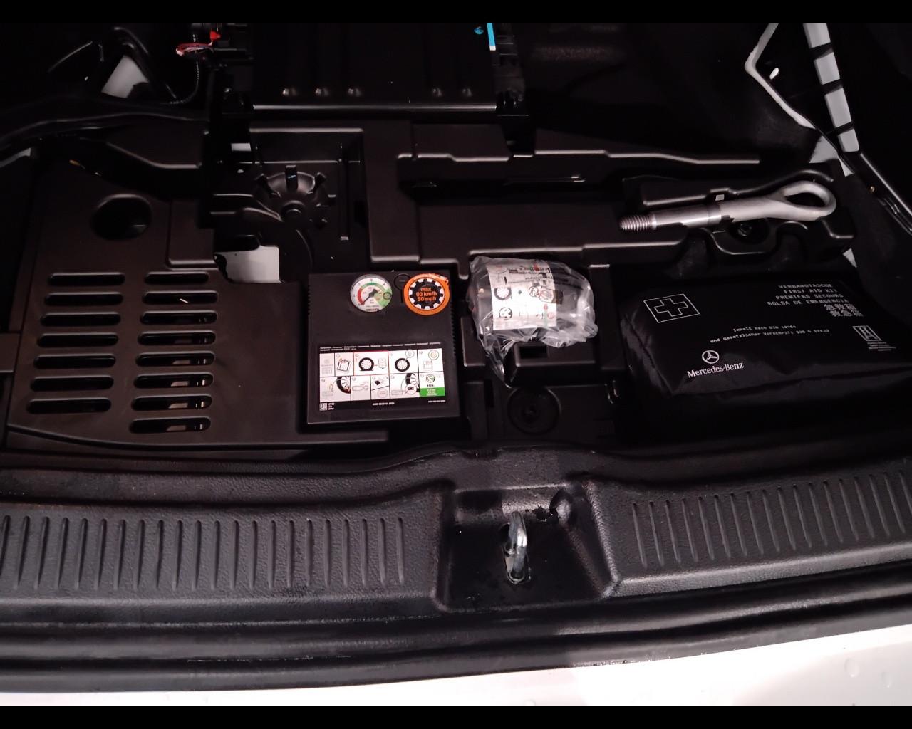 Mercedes-Benz Classe B - W247 2023 - B 250 AMG Line Advanced Plus 4matic auto