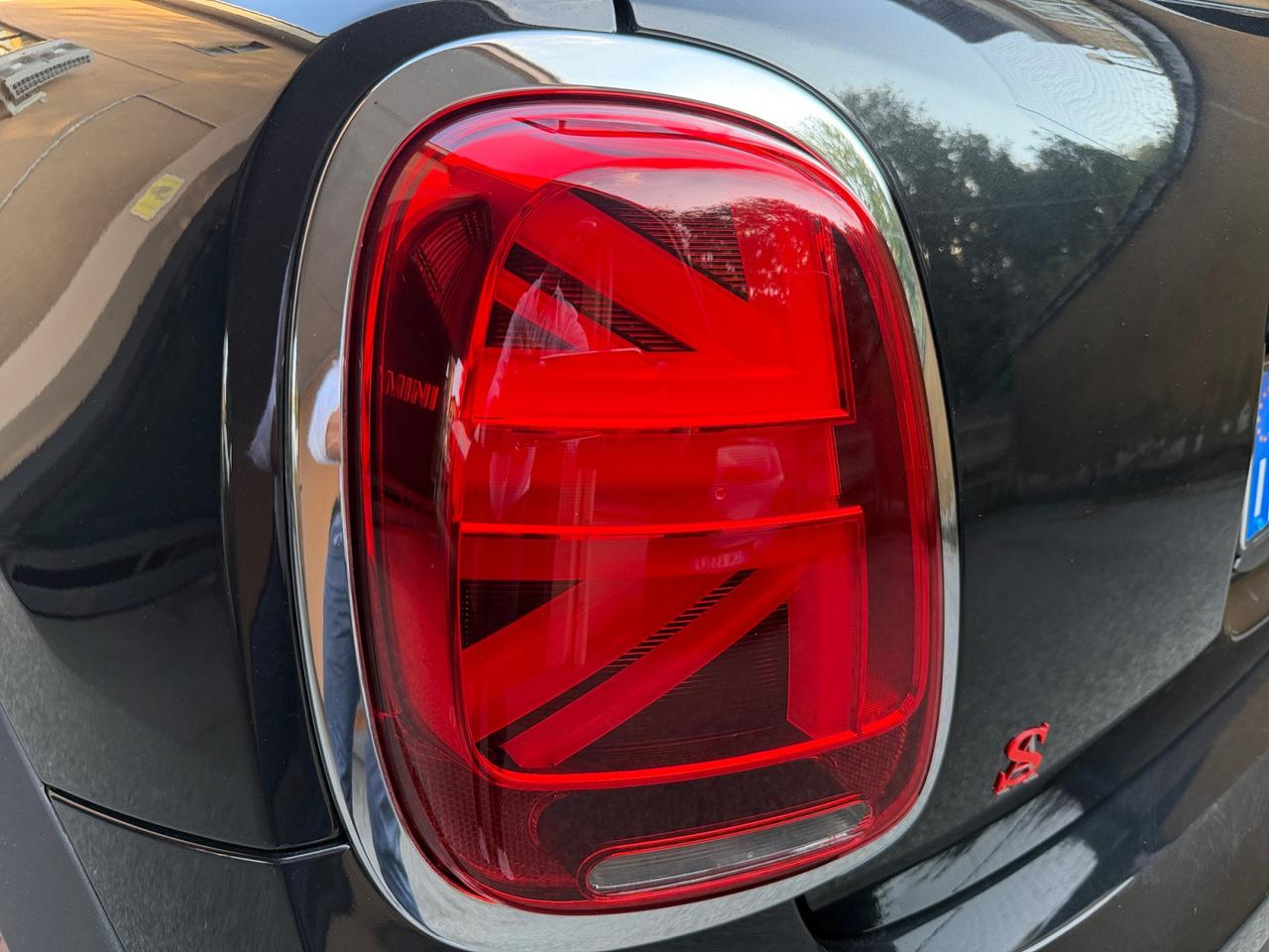 Mini 3 Porte Cooper Essential 1.5 Twin Power Turbo " Cambio Manuale "