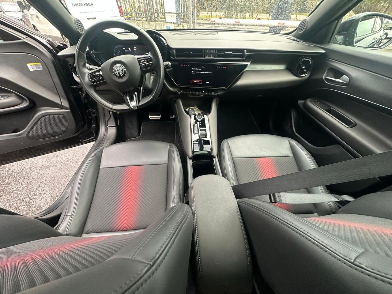 Alfa Romeo Junior 1.2 136 CV Hybrid eDCT6 Speciale