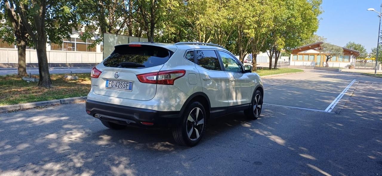 Nissan Qashqai 1.2 DIG-T Tekna