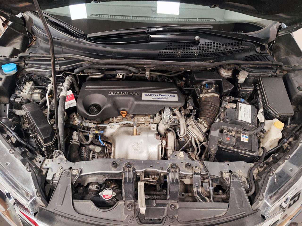 Honda CR-V 1.6 i-DTEC 4WD -FULL OPTIONALS-