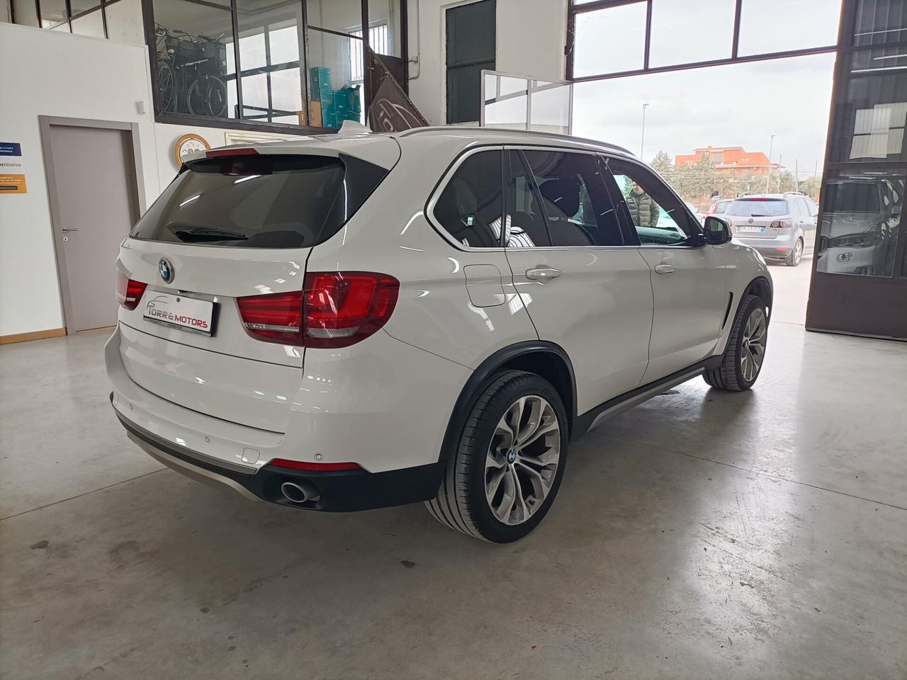 Bmw X5 xDrive30d 258CV Luxury 10/2015