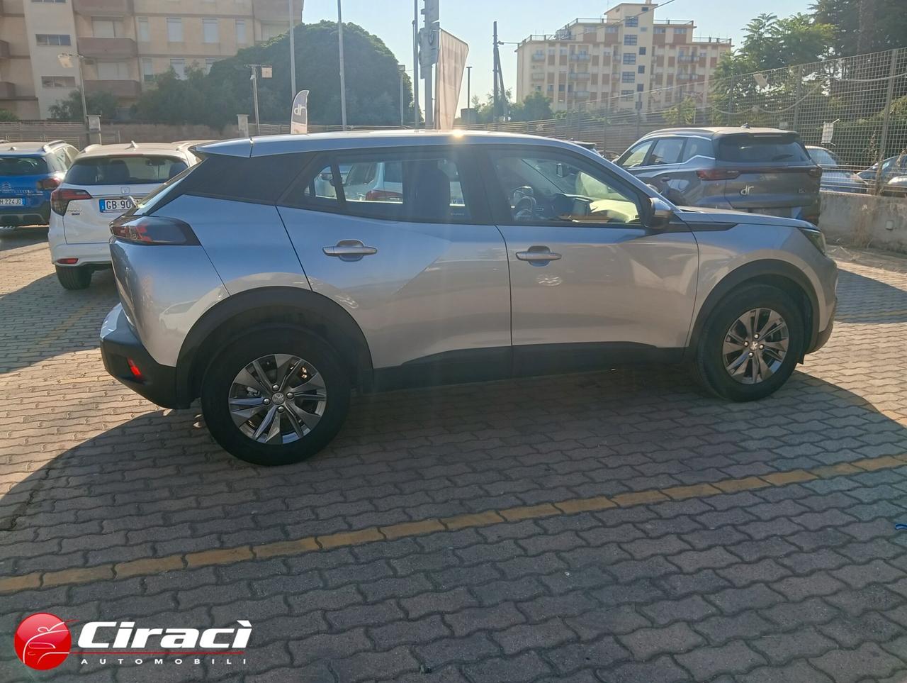Peugeot 2008 PureTech 100 Active Pack