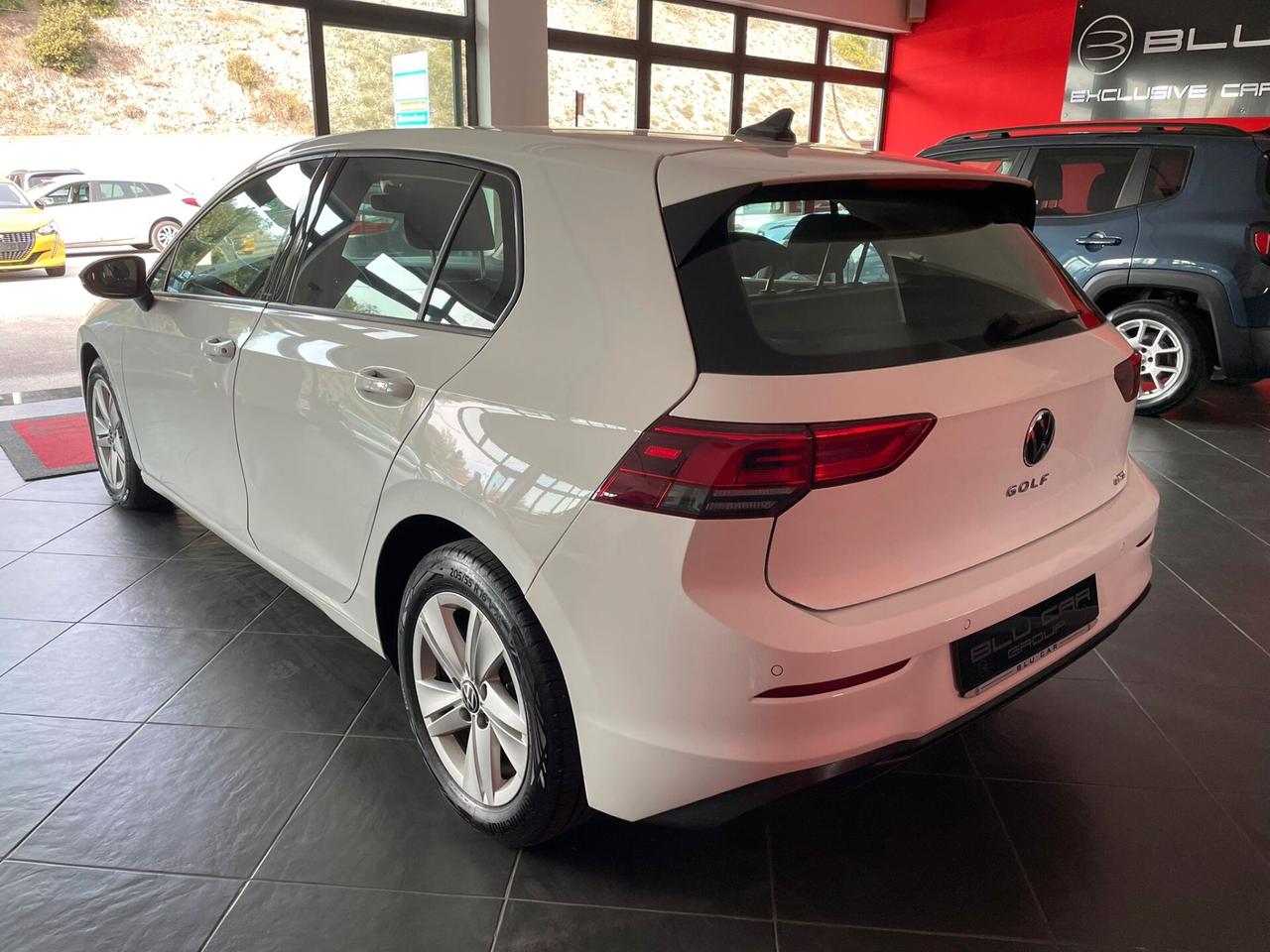 VOLKSWAGEN GOLF 8 1.0 eTSI LIFE DSG 110cv