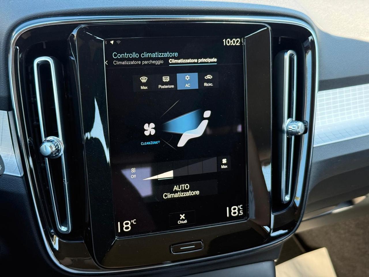 Volvo XC40 T5 Recharge Hybrid 262cv Auto Inscription Expression
