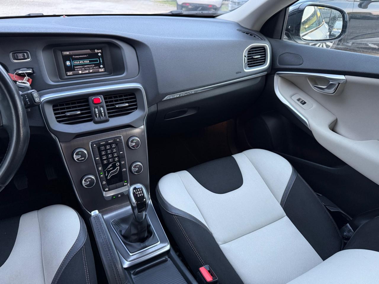 Volvo V40 Cross Country D2 GARANZIA R-DESIGN SPORT