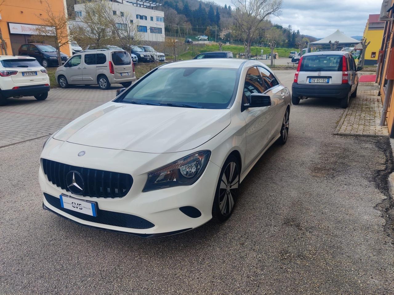 Mercedes-benz CLA 200d GARANZIA 12/36 MESI