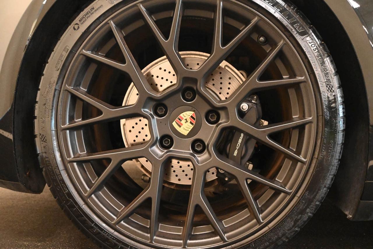 PORSCHE 911 (992) 911 Targa 4