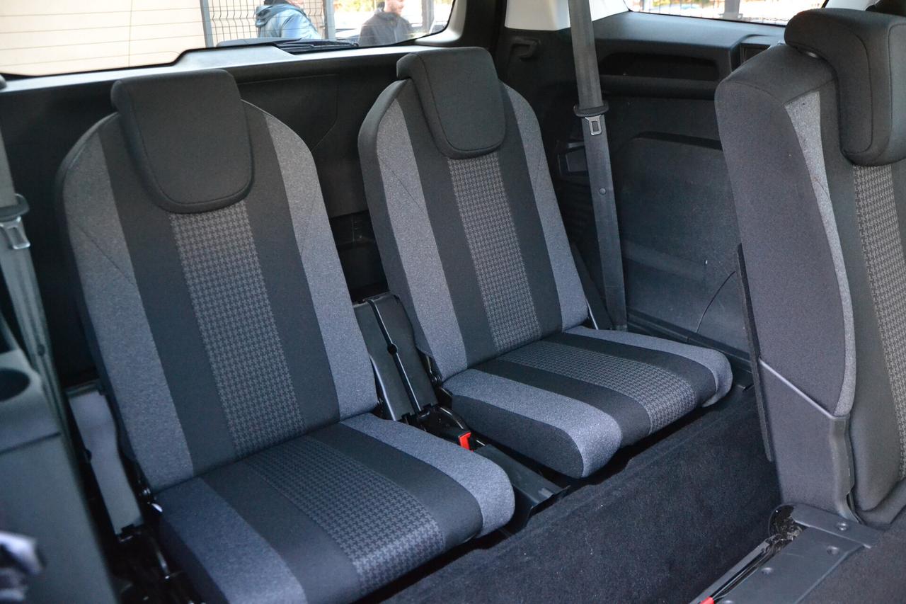 Peugeot 5008 1.5 HDi 130CV 7 POSTI AUT.**PREZZO REALE**UNIPRO'*