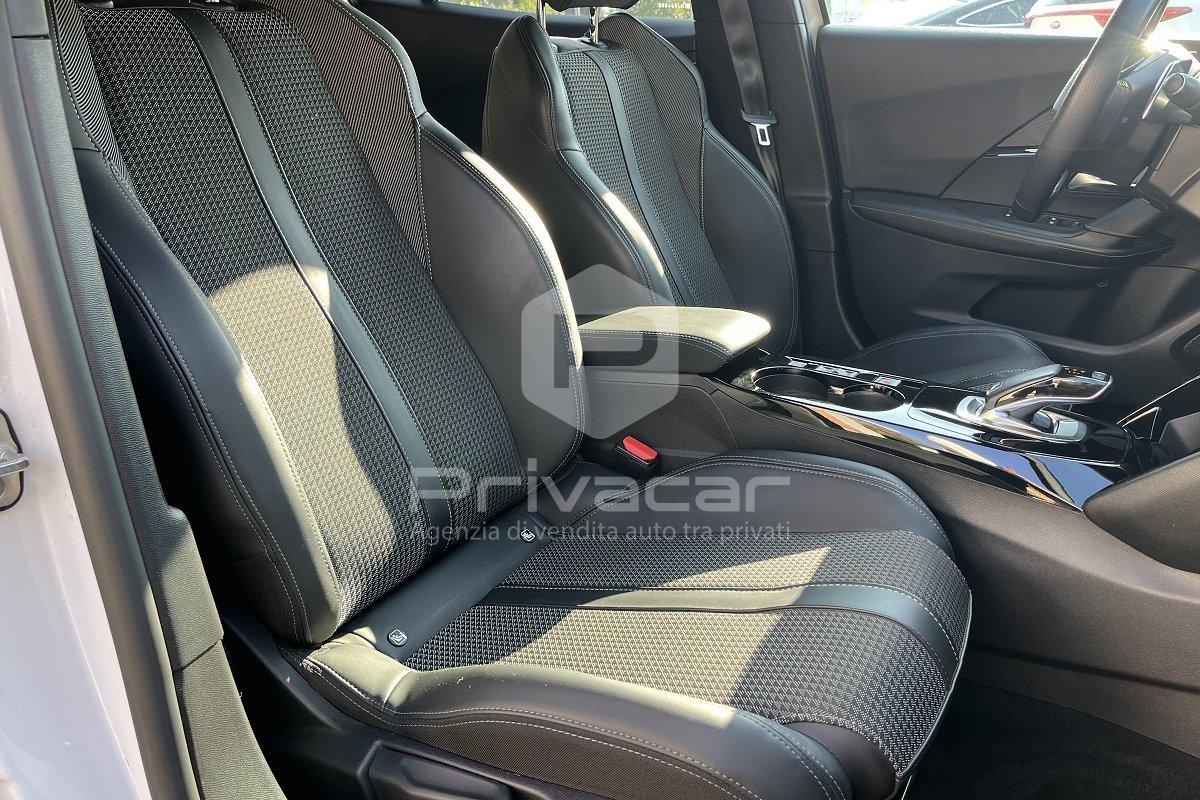 PEUGEOT 2008 PureTech 130 S&S EAT8 GT