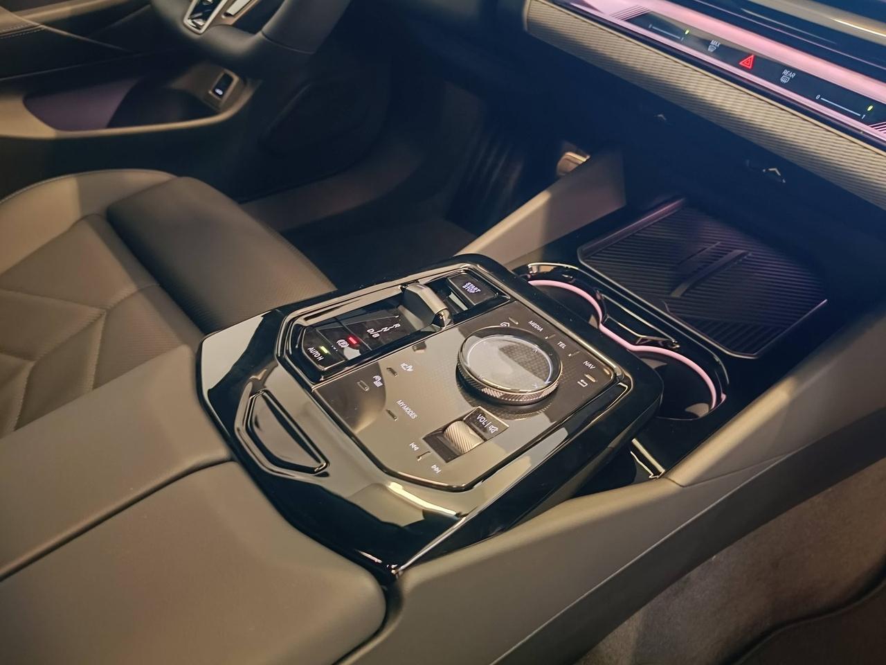 BMW BMW i5 xDrive40 Berlina