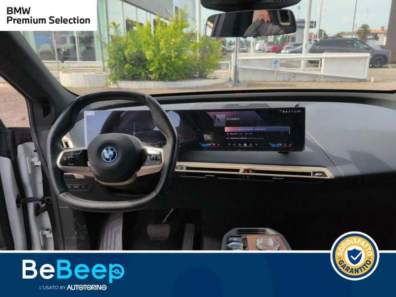 BMW iX XDRIVE40 PACCHETTO SPORTIVO