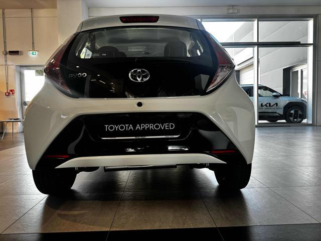 TOYOTA Aygo 1.0 VVT-i 69 CV 5 porte x-play TSS