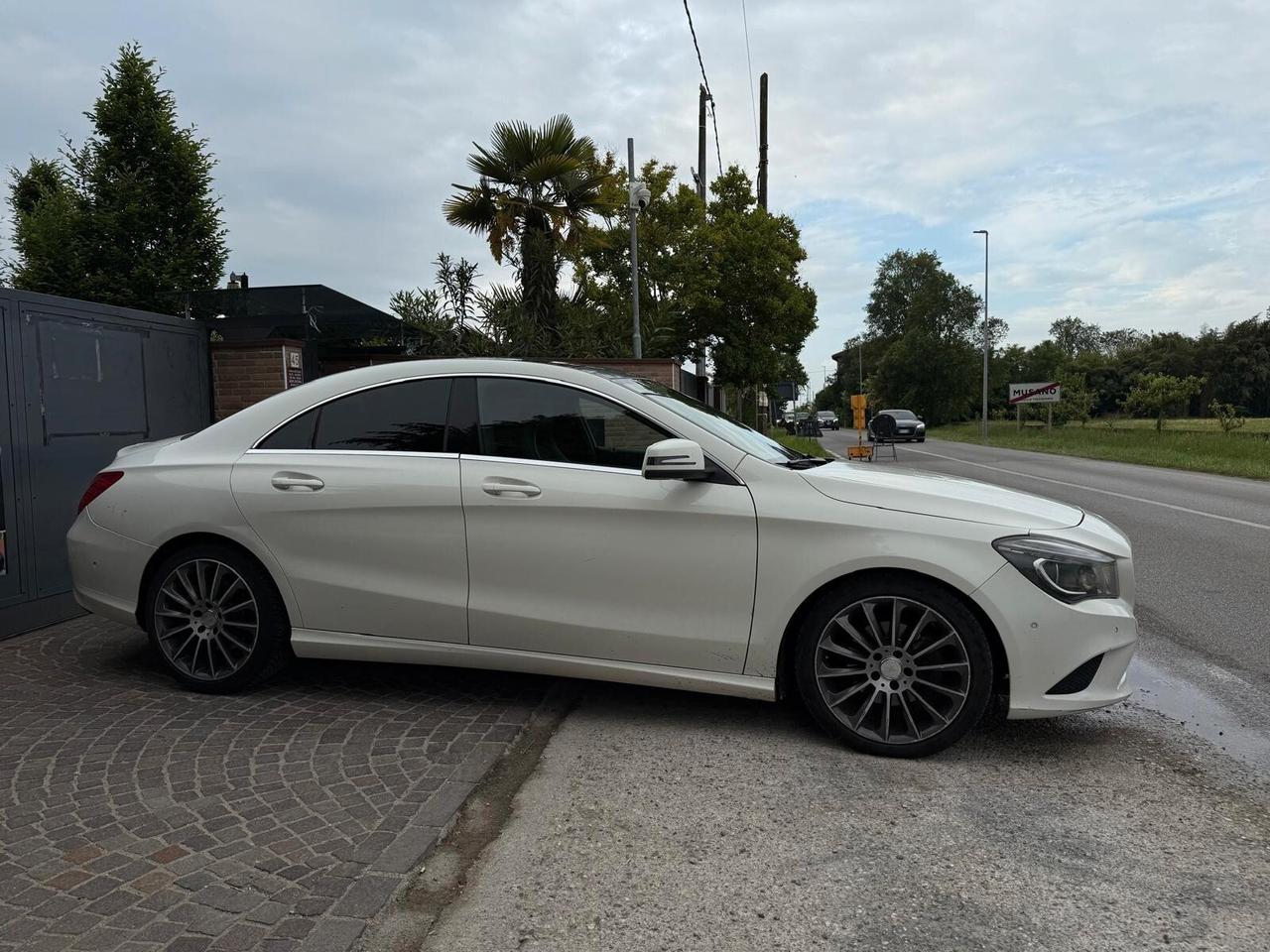 Mercedes-benz CLA 220 CLA 220 CDI Automatic Premium