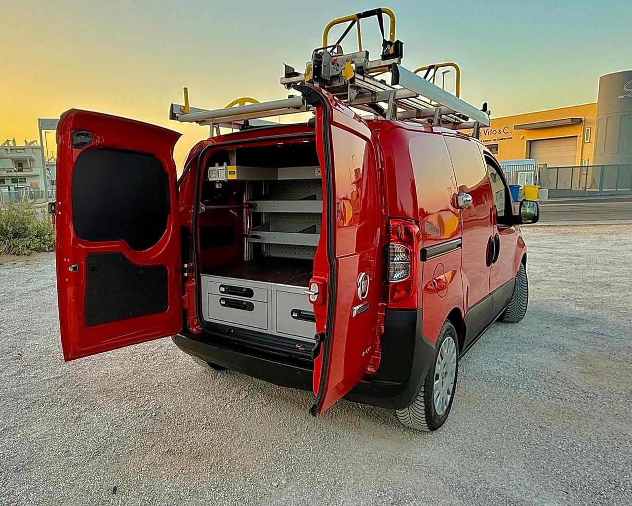 Fiat Fiorino 1.3 MJT 95CV Furgone Adventure